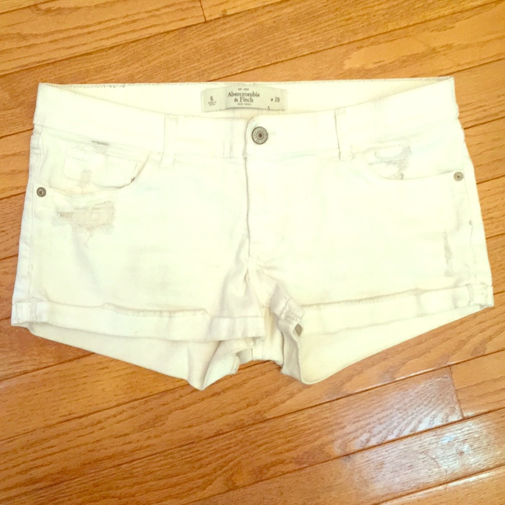 White Abercrombie shorts
